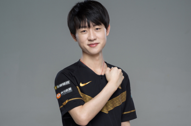 稳健表现到 稳健表现到