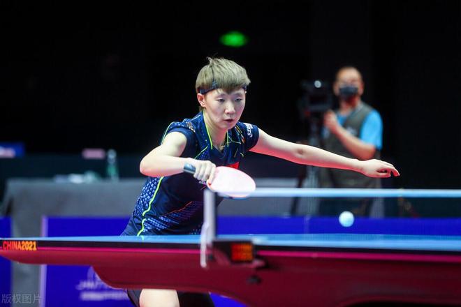 赛局势的洞 赛局势的洞