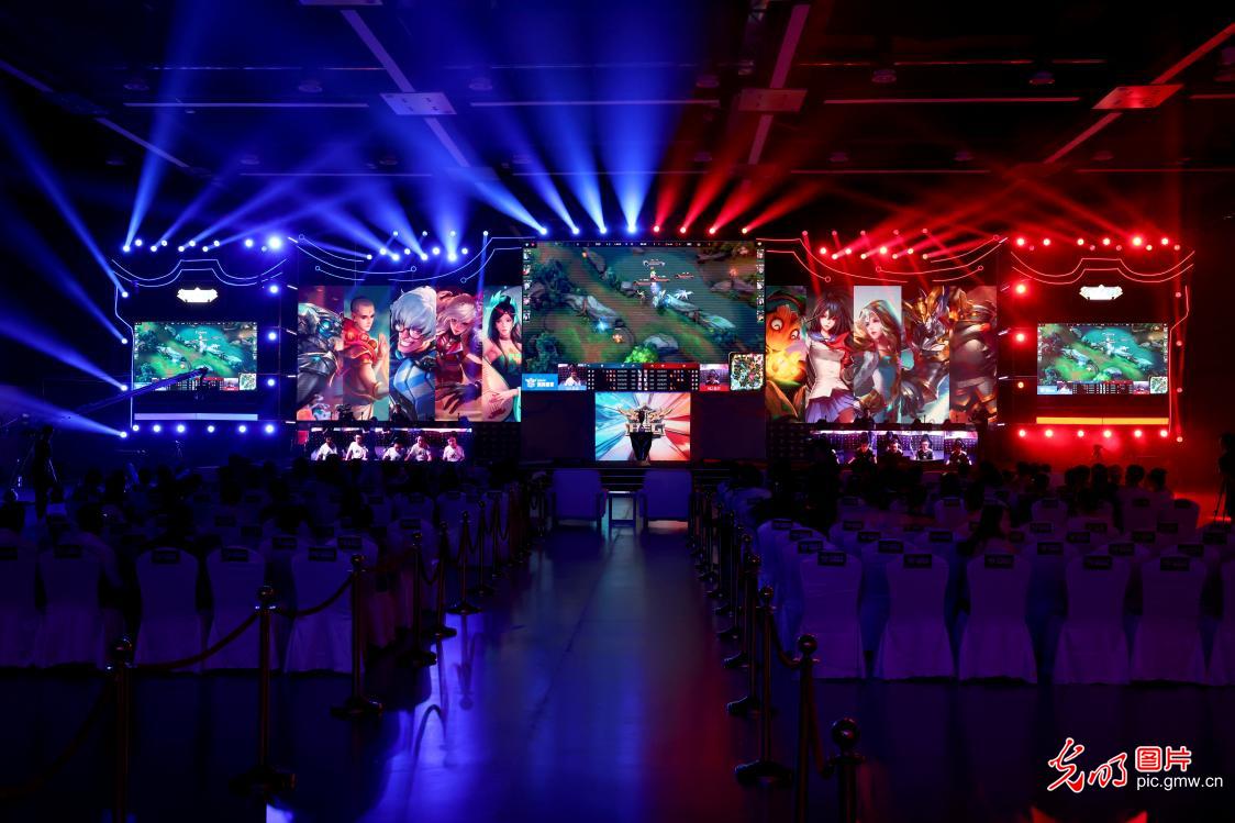 他更愿意在 他更愿意在