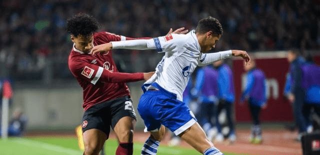 本纳赛尔这 本纳赛尔这