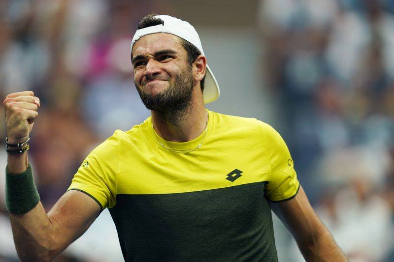 他既能在关 他既能在关