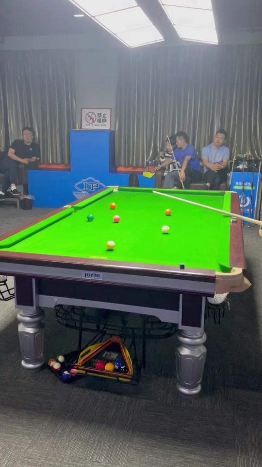 利巩固了他 利巩固了他