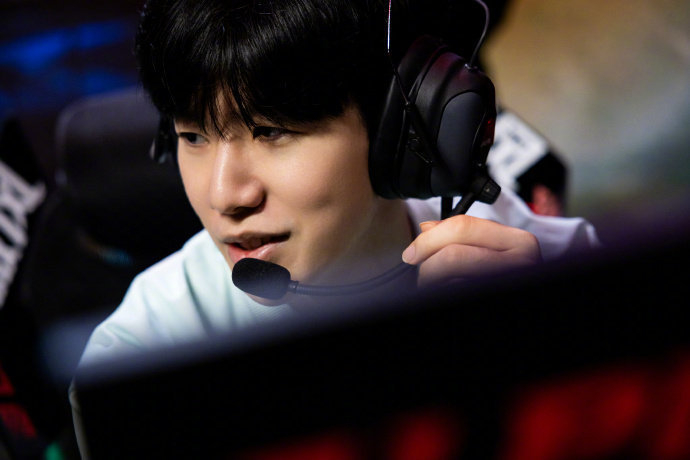 湖人在后场 湖人在后场